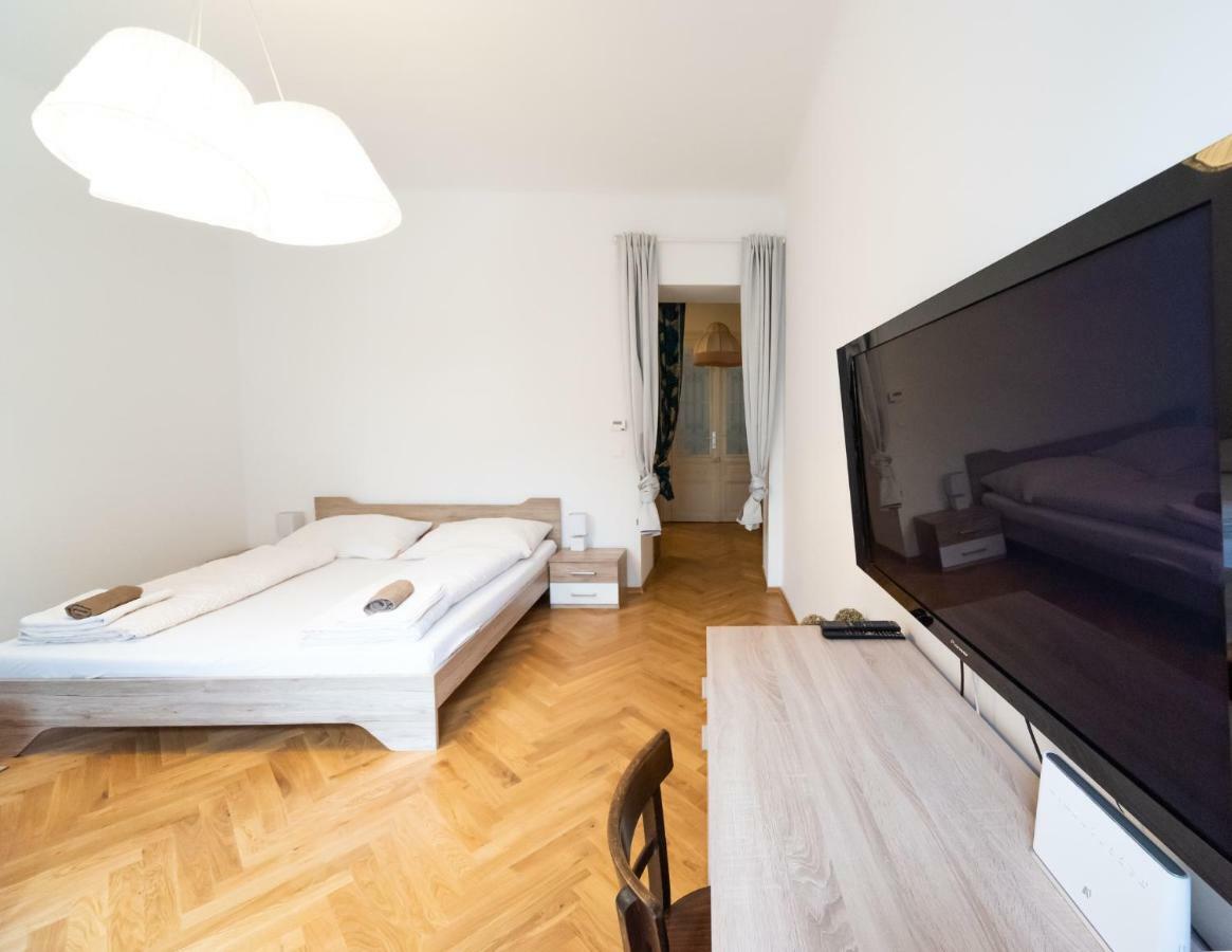 Prater Studio Next Fair, Un, Wu And City Center Διαμέρισμα Βιέννη Εξωτερικό φωτογραφία